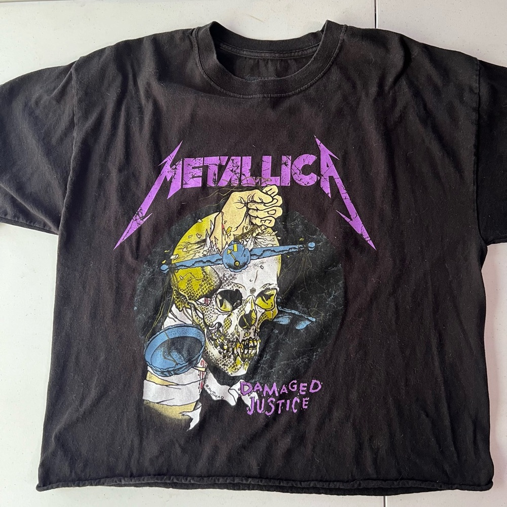 Damaged Justice Graphic Tee - Black & Purple